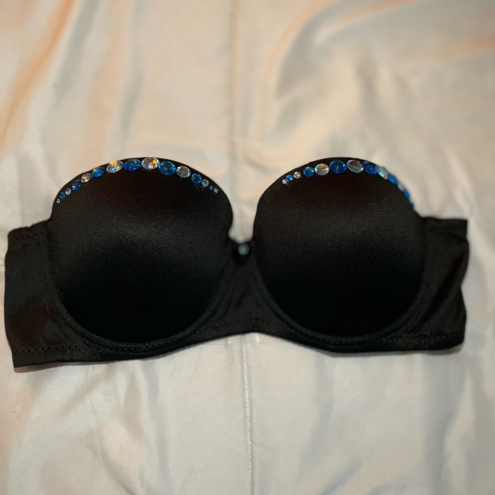 Soft Glamorous Black rhinestone Wired bra New Customized with rhinestones